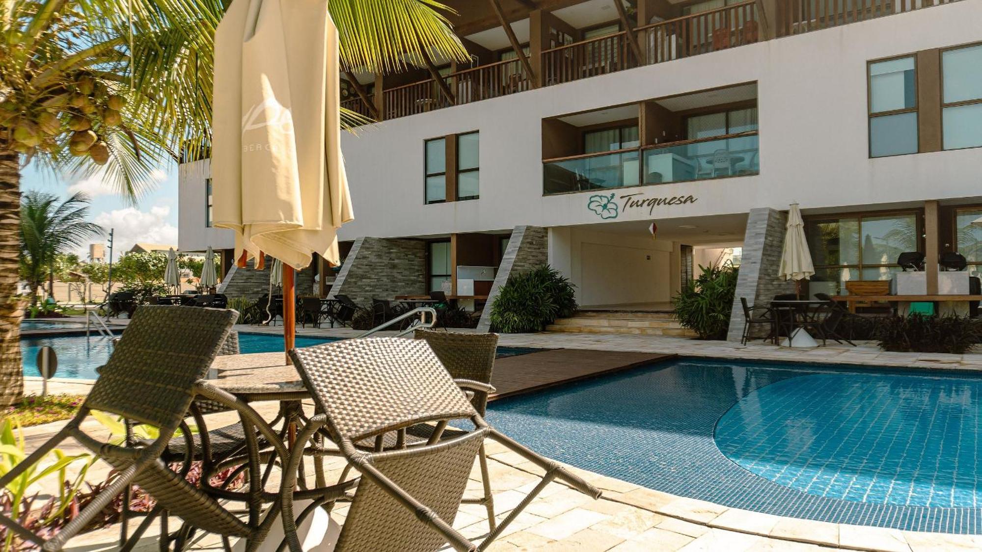 Apartment Pool View